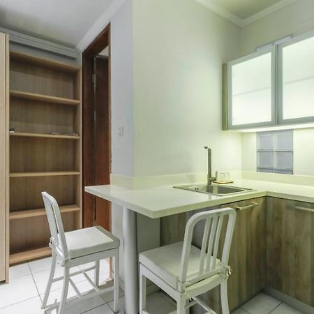 Hotel Reddoorz Syariah Plus At Jatibening Bekasi Exterior foto
